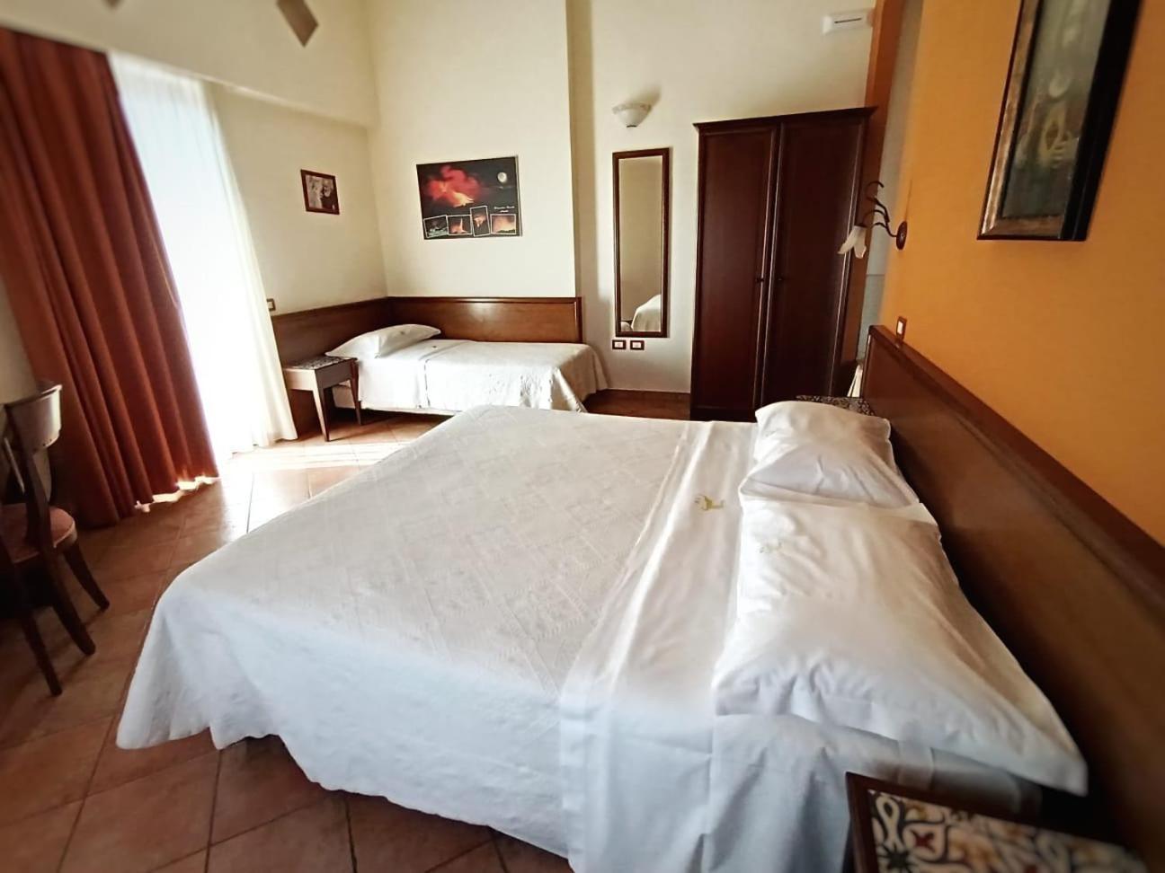 Villa Hirschen Zafferana Etnea Luaran gambar